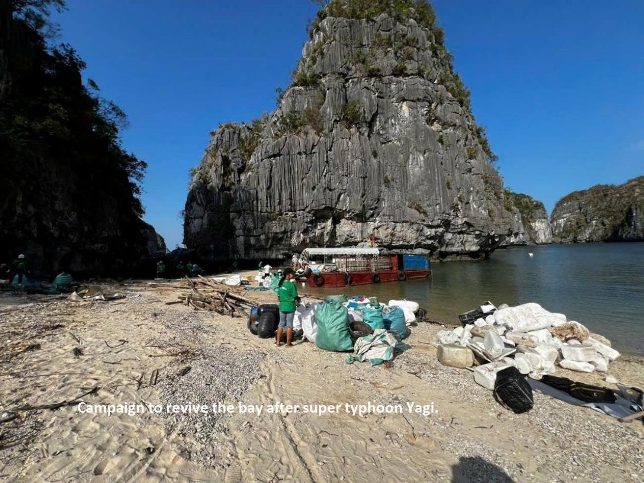 Hotel Unicharm Cruise Ha Long Exteriér fotografie