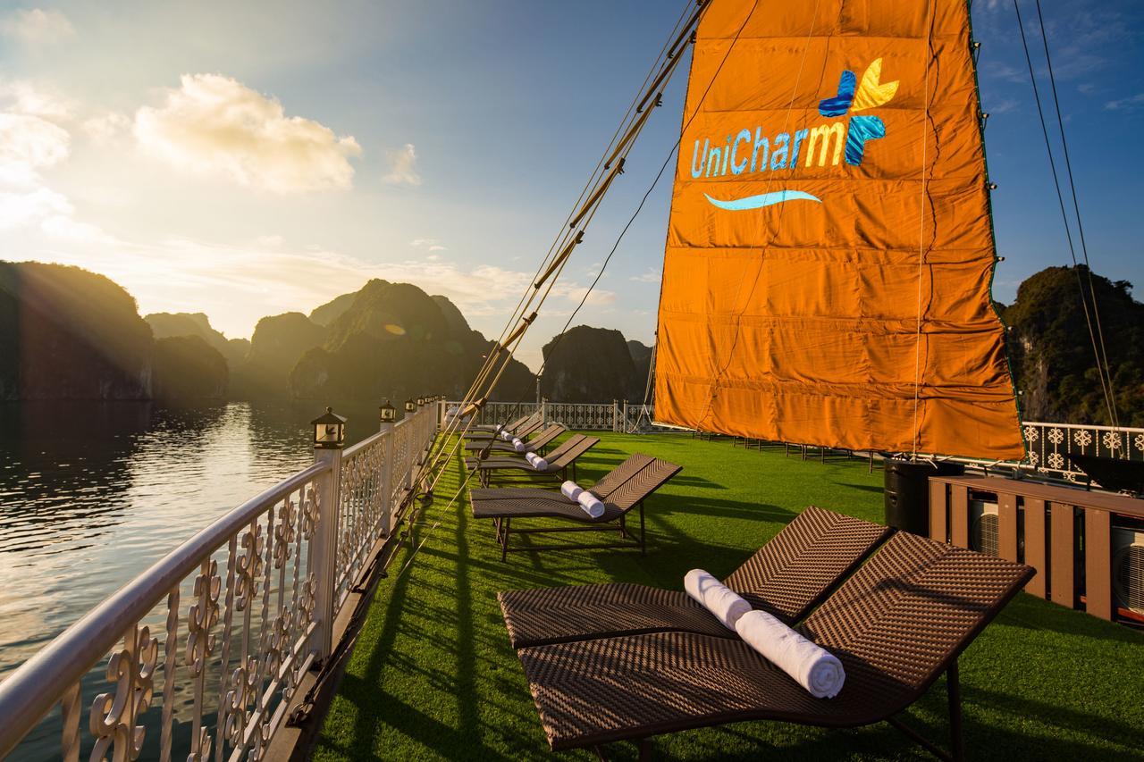 Hotel Unicharm Cruise Ha Long Exteriér fotografie